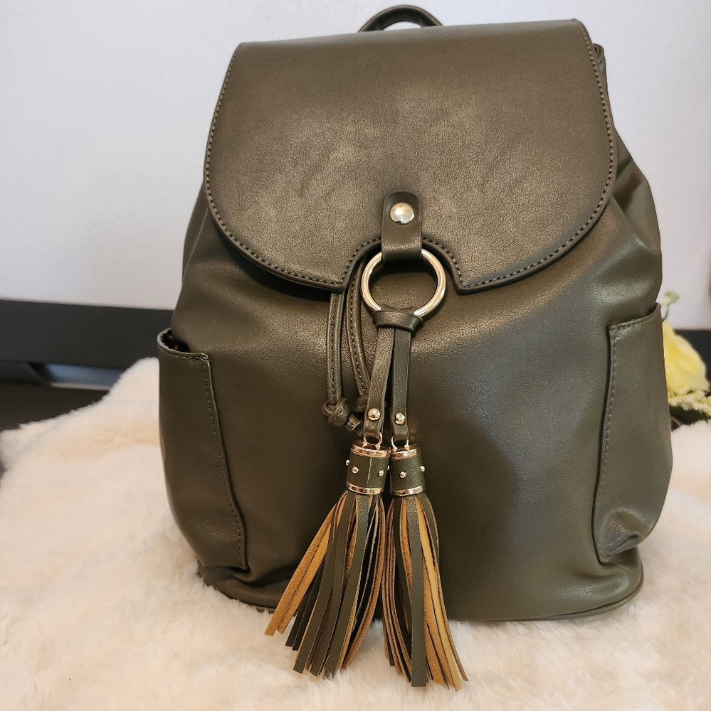 LIKE DREAMS GREEN CHEETAH BACKPACK NWT